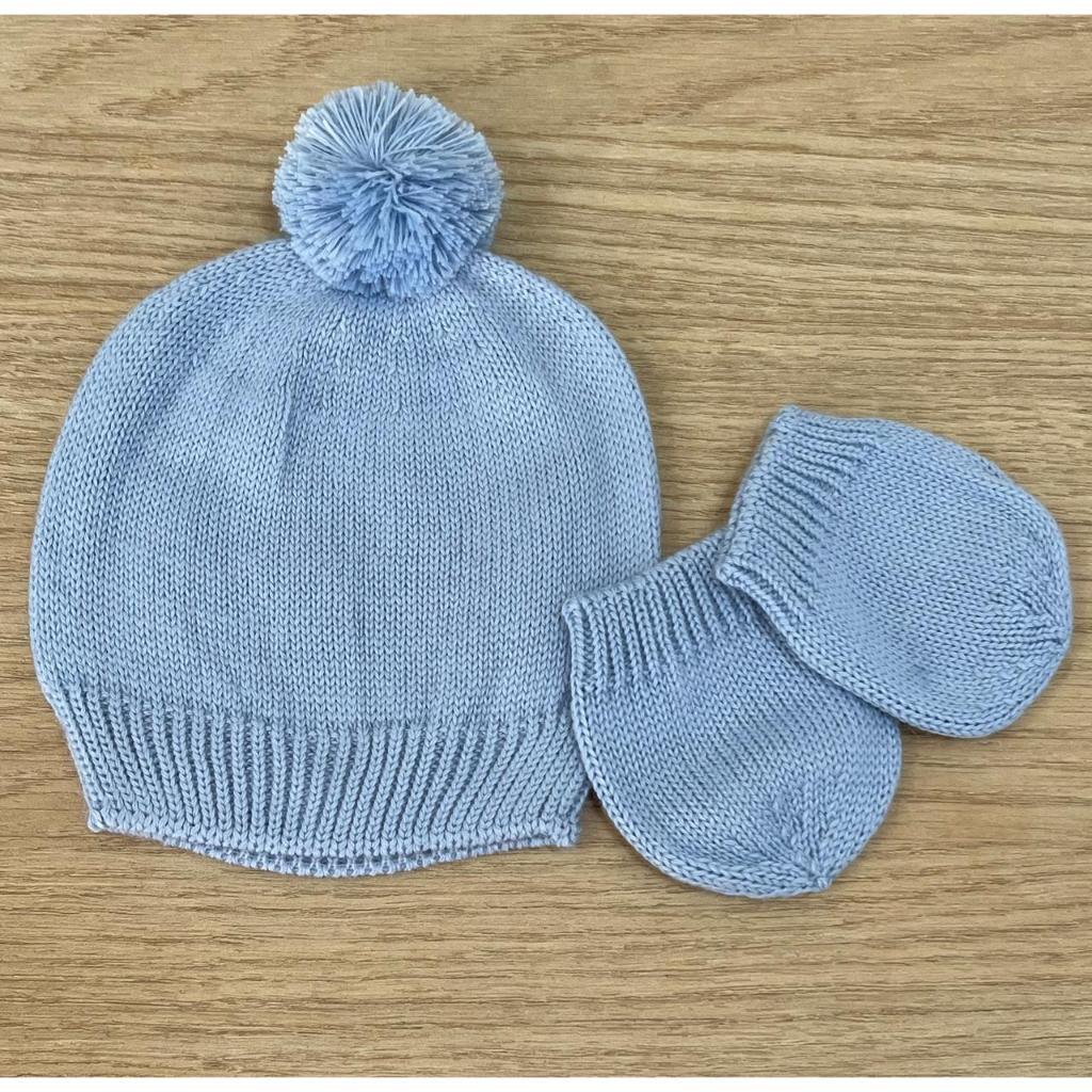 Kit gorro e luvas em tricot azul fumê em Oferta na Shopee
