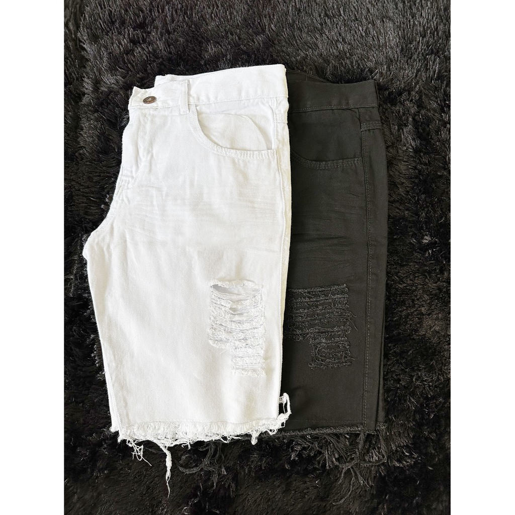Kit 2 Bermuda Shorts Jeans - Slim Rasgada Masculino - Preto e Branco. Promoção