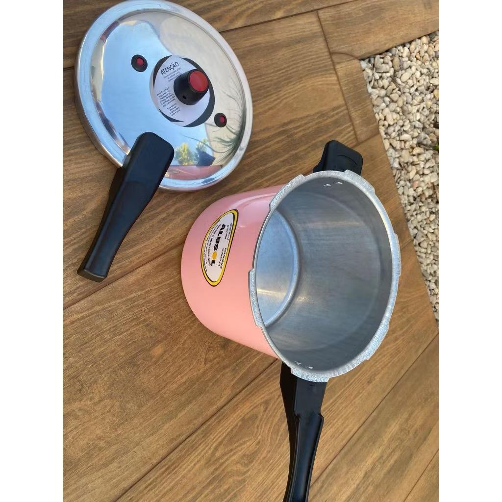 PANELA DE PRESSÃO 7,0 LITROS - FECHAMENTO EXTERNO - ROSA BARBIE