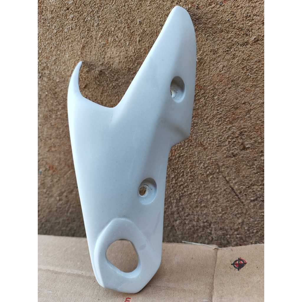 Bananinha Do Farol Da Xj6  ano 13/14 (lado direito) Sem Pintura