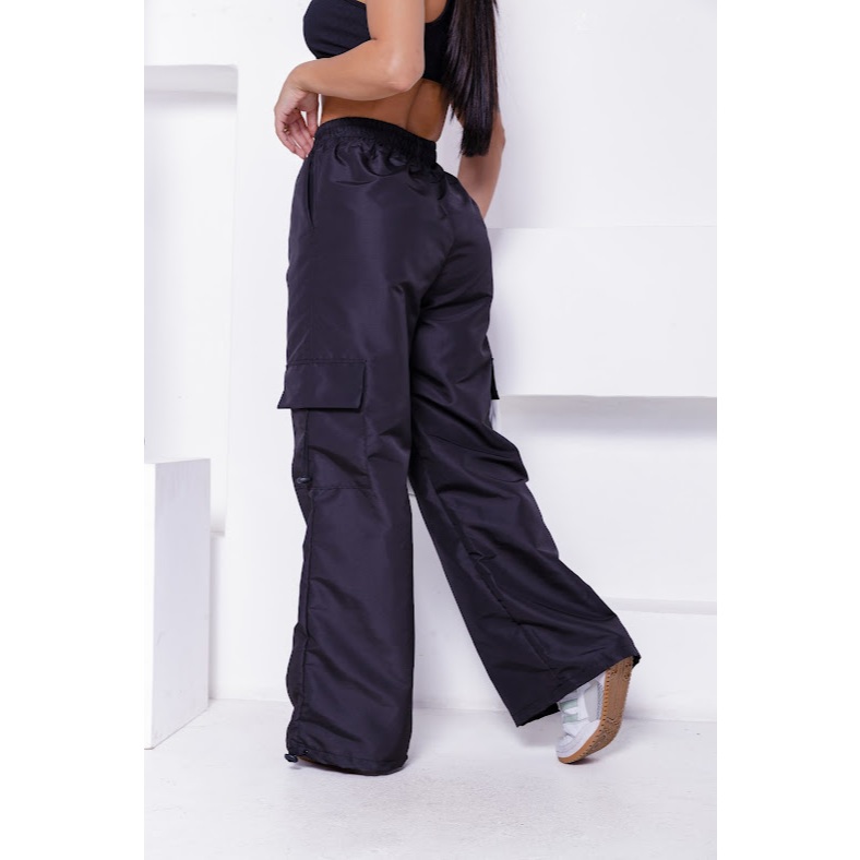 Calça Cargo Parachute Tactel Com Cordão Ajustáveis no Bolsos e Pernas Cargo Larga em Oferta na Shopee