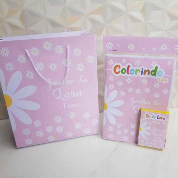 Kit 15 sacolinhas + 15 mini livrinho com giz no tema Margaridas 1 Aniversário Lembrancinhas Personalizada