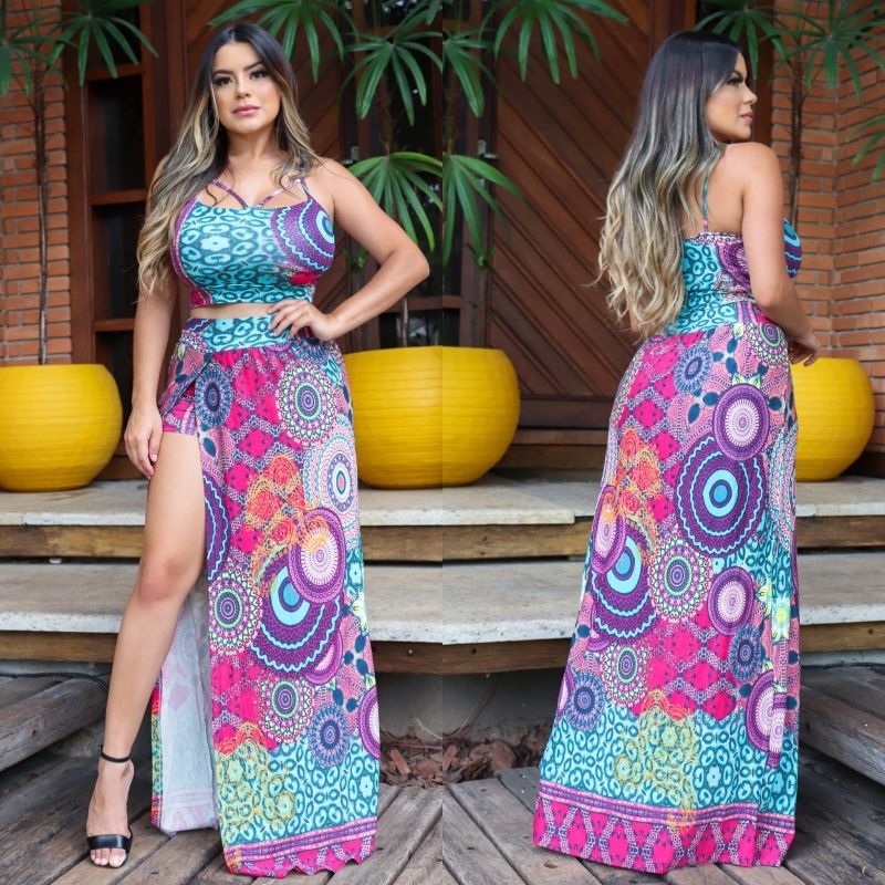 Conjunto com cropped e saia longa com short estampado em viscolycra