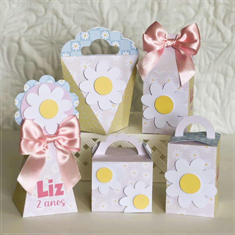 Kit Caixinhas MONTADAS Personalizadas Margarida Flor-  Kit Festa - Lembrancinha - Aniversário - Festa Infantil