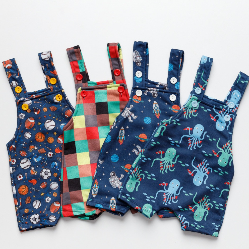 Kit 4 Jardineiras de bebê verão menino com camisetas