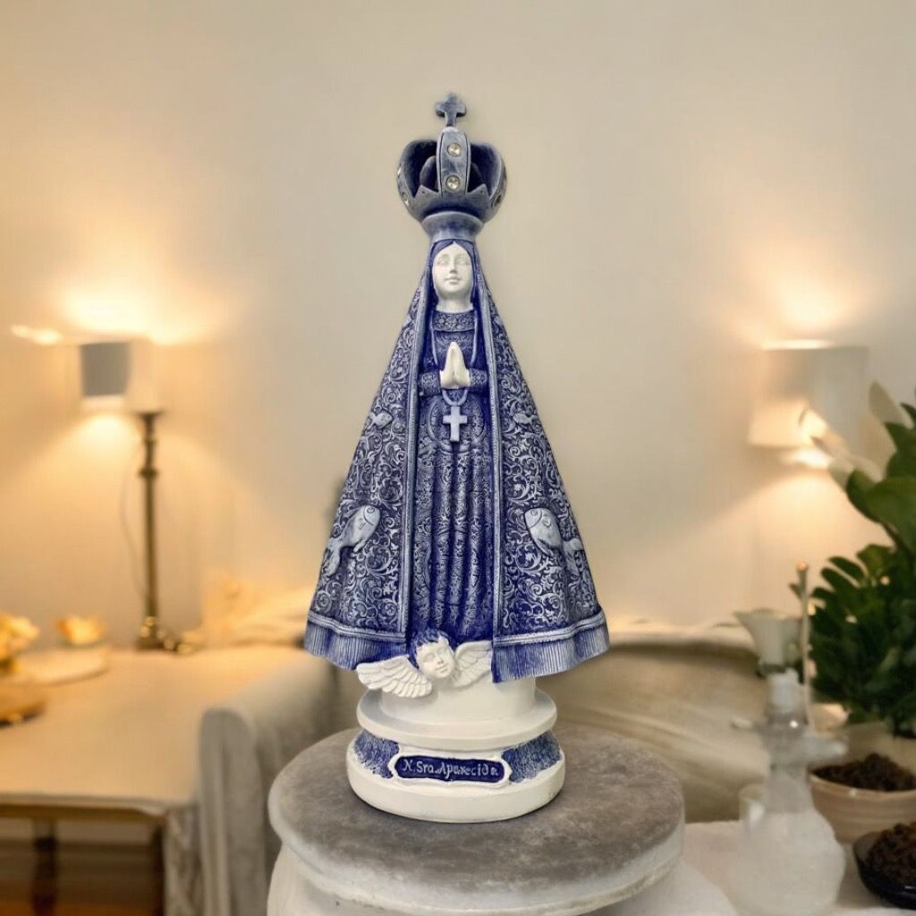 Imagem Nossa Senhora Aparecida 30 cm com Azul Detalhes dos Peixes no Manto Resina Importada Pintura a Óleo