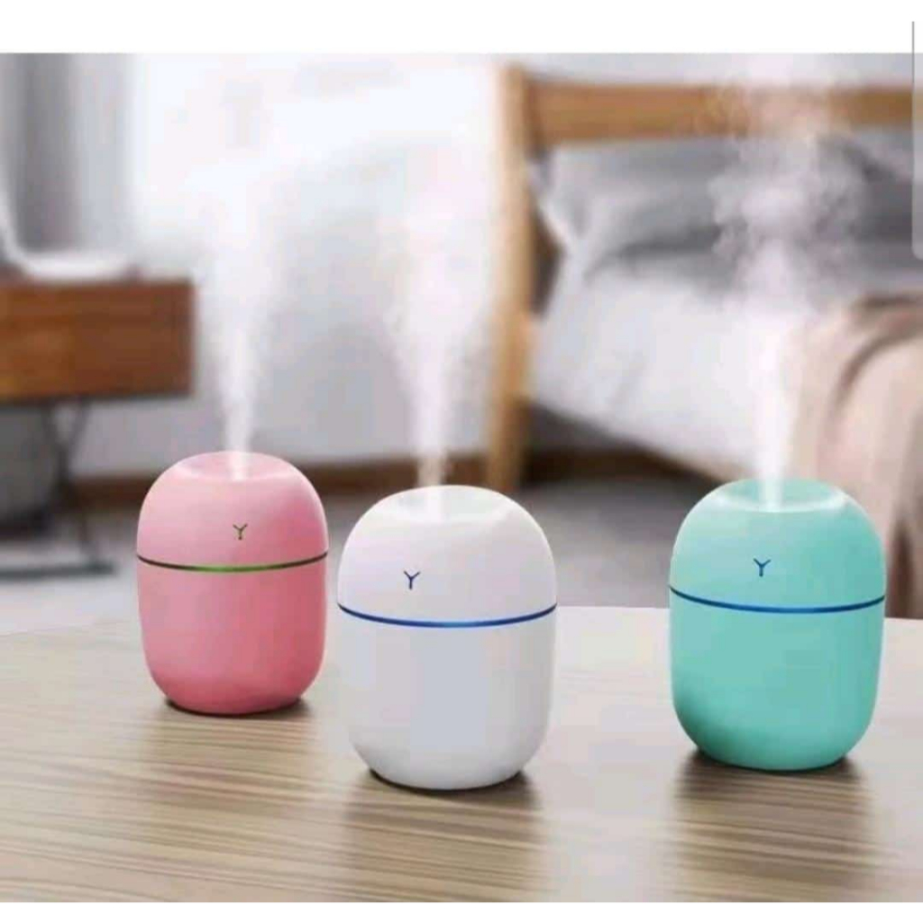UMIDIFICADOR DE AR 220 ML, PORTATIL CABO USB LUZ DE LED IDEAL PARA ESCRITÓRIO, CARRO