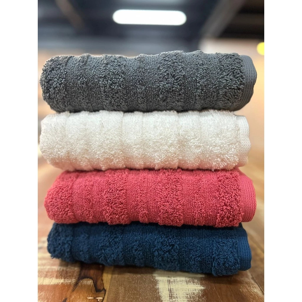 Toalha de Banho Loft Grossa Macia Grande Extra Volume Alta Absorção 100% Algodão Gramatura 600g em Oferta na Shopee