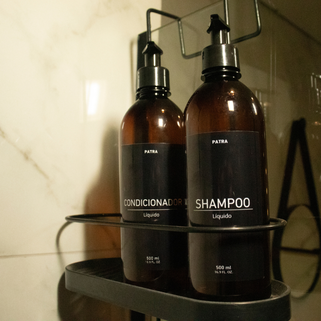 Kit Frascos 2pçs Shampoo Condicionador Organizador de Banheiro Minimalista Âmbar 500ml  âmbar