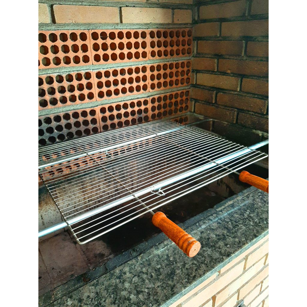Grelha Churrasco reta Feito Aço Carbono Resistente Lavavel acabamento niquelado Cabo de Madeira