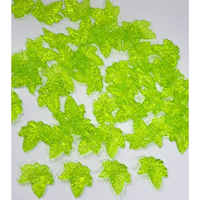 Folha de Uva em Acrilico Verde 2cm 25 unidades em Oferta na Shopee