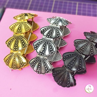 Pulseira de Conchas Individual ou kit com 3 Cores Dourado, Prateado e Preto Metálico - Material METAL em Oferta na Shopee