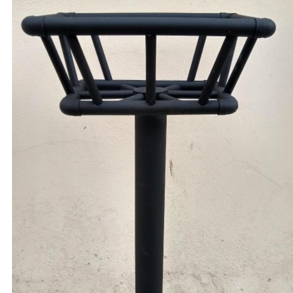 Lixeira de Calçada PVC Rua Externa Furada Cesto Lixo Resistente a Chuva Maresia Berg