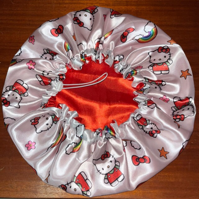 Touca de Cetim Vermelha: Onde Comprar | BuscaProdutos