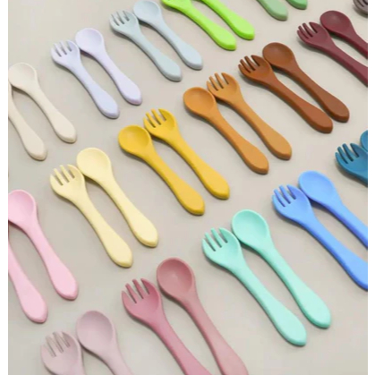 Kit Bebê Talher Silicone Garfo Colher Introdução Alimentar Macio Não Machuca Não Quebra