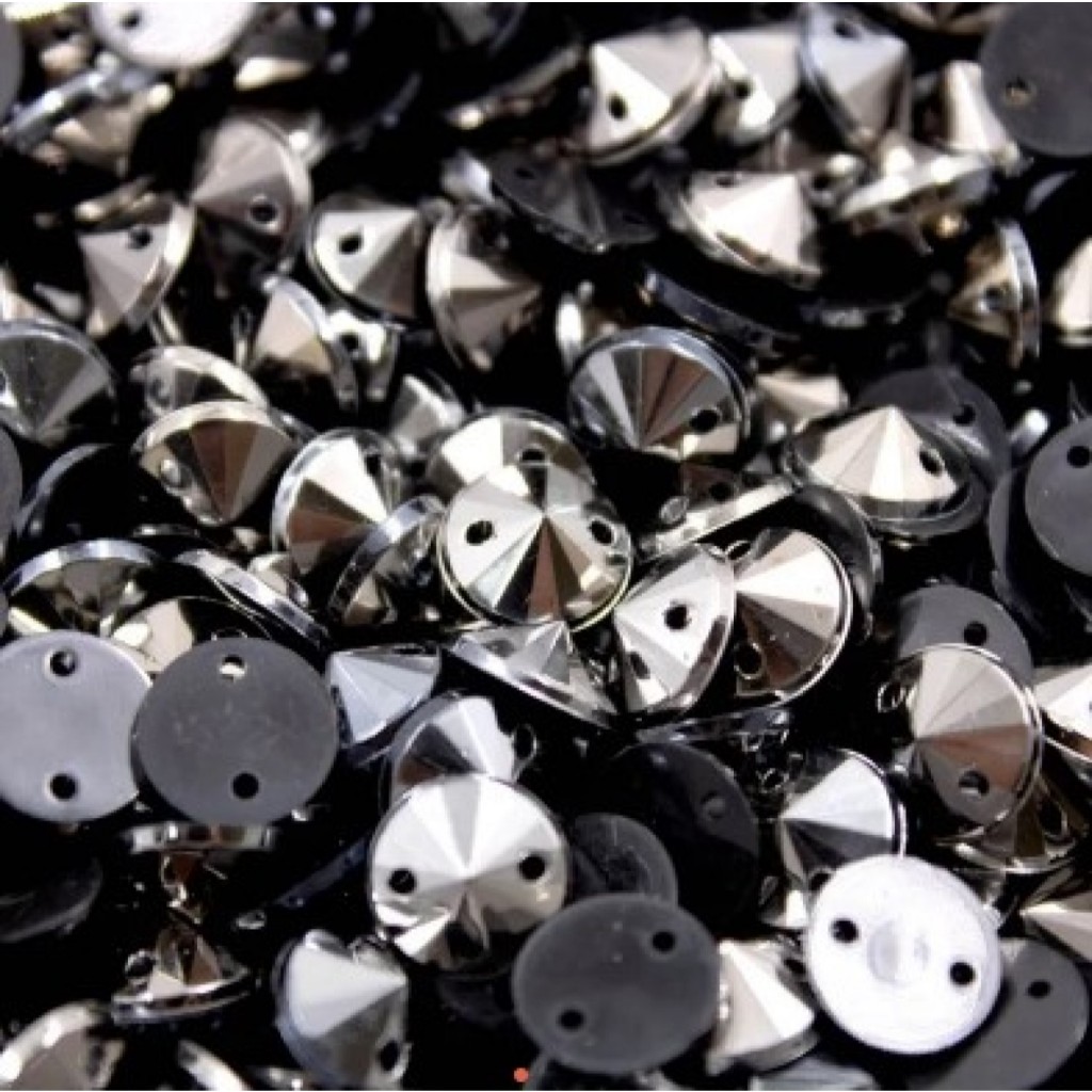 Chaton Spike Acrílico Para Roupa 200 Unidades Grafite 8mm em Oferta na Shopee