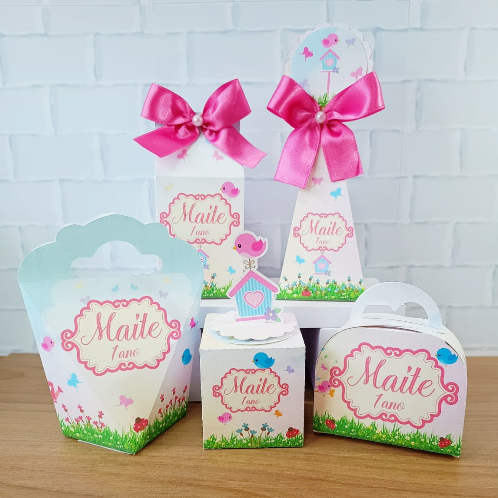 Kit festa caixinha personalizada Jardim encantado borboletas lembrancinha