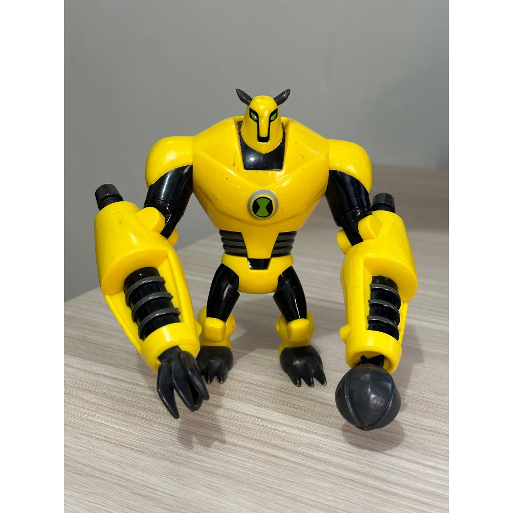 Boneco Armatu Dna Alien Heroes Ben 10 Ultimate Alien Bandai Original Usado