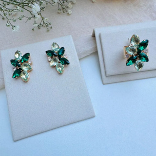 KIT BRINCO E ANEL CRISTIANE MENTA COM ESMERALDA em Oferta na Shopee
