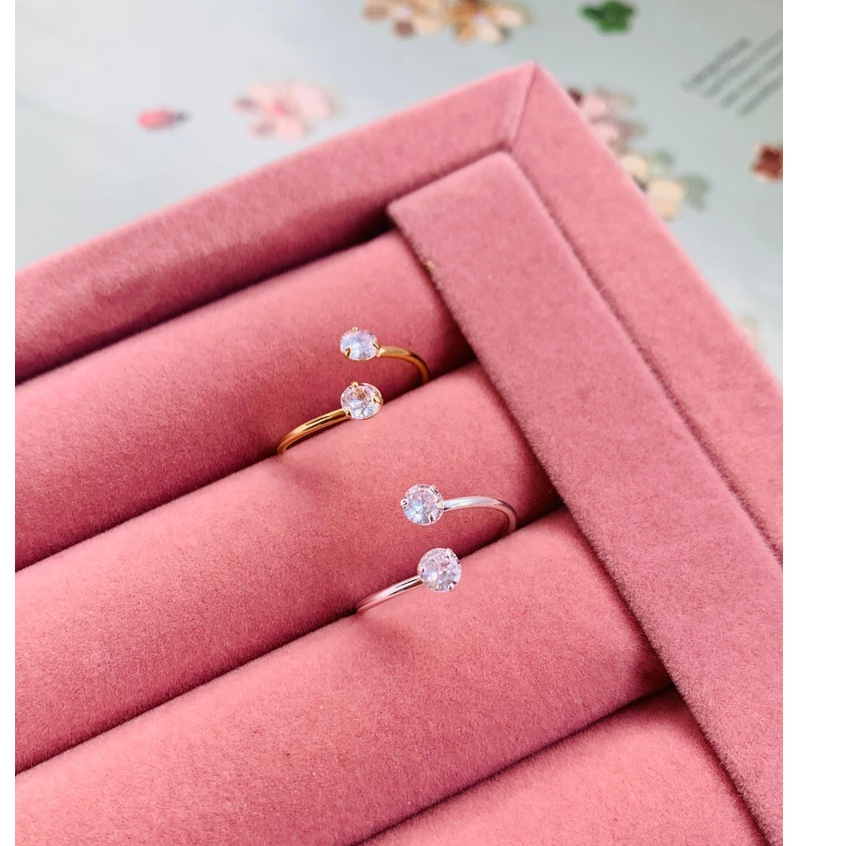 Anel semi joia com dupla zirconia com regulagem banho ouro 18 kl e prata 925