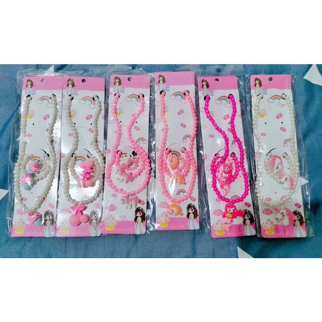 Pulseira Infantil com Pingentes: Onde Comprar | BuscaProdutos