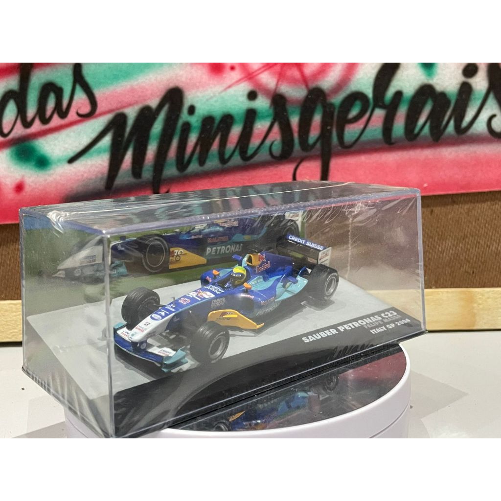 Miniatura Sauber Petronas C23 Felipe Massa Italy GP 2004 Lendas Brasileiras do Automobilismo