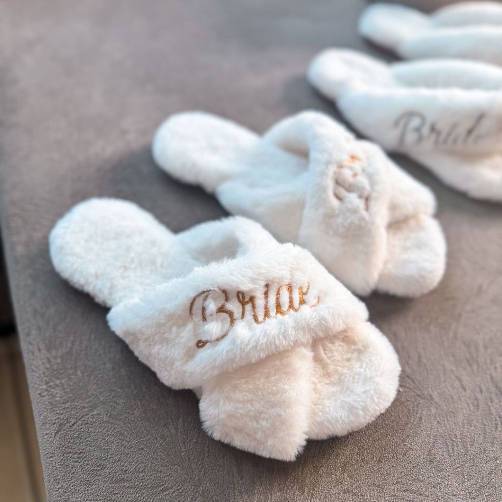 Pantufa Rasteira  Pelo Noiva -Feminino em Pelucia - Casamento - Dia da Noiva Luxo Personalizado em Oferta na Shopee