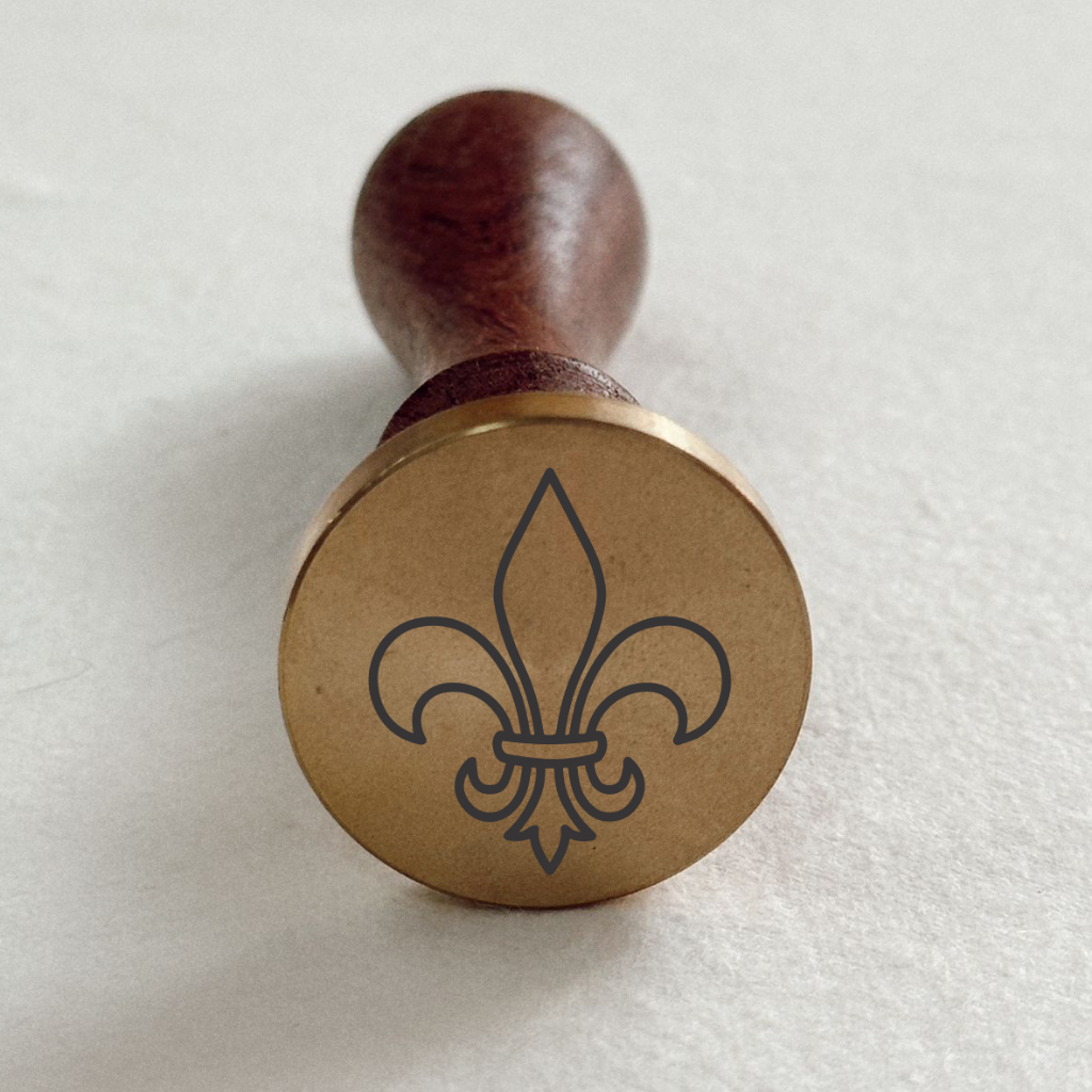 Sinete Flor de lIz Para Lacre De Cera Ou Chocolate