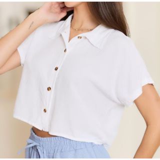 Blusa Camisa Feminina  com Manga curta e Botões em Oferta na Shopee