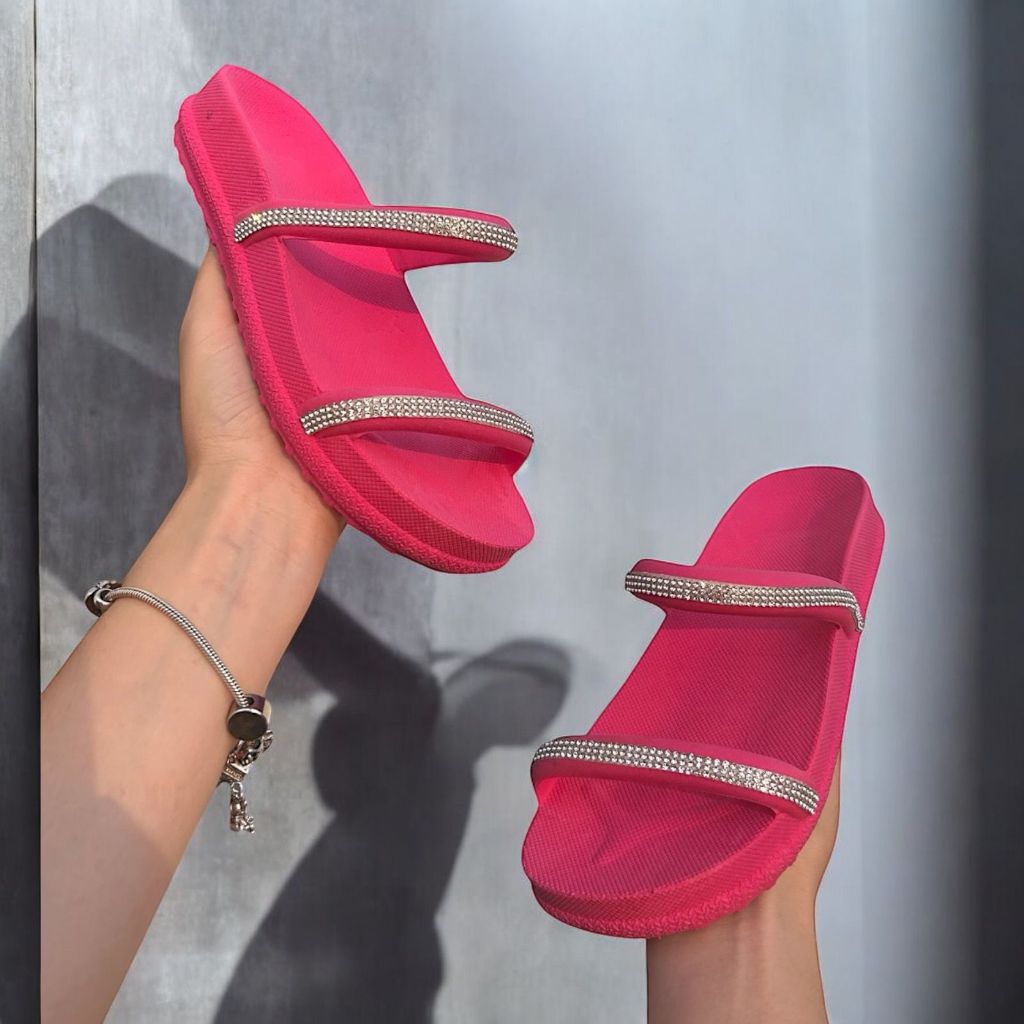 Sandália Feminina Tiras Brilho Papete Confort Chinelo Strass Macio Estiloso Moderno Tendencia Tratorada