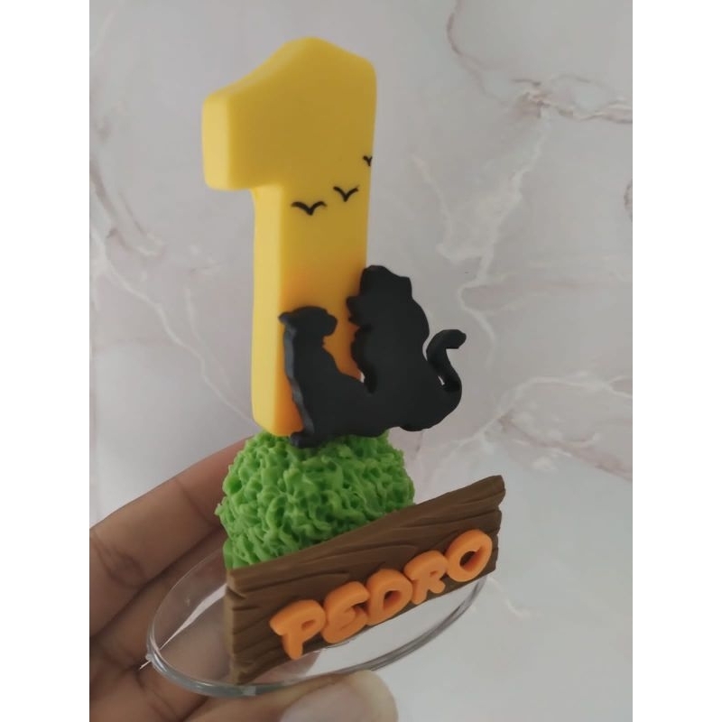 Vela Rei Leão de Biscuit ( LEIA A DESCRIÇÃO)