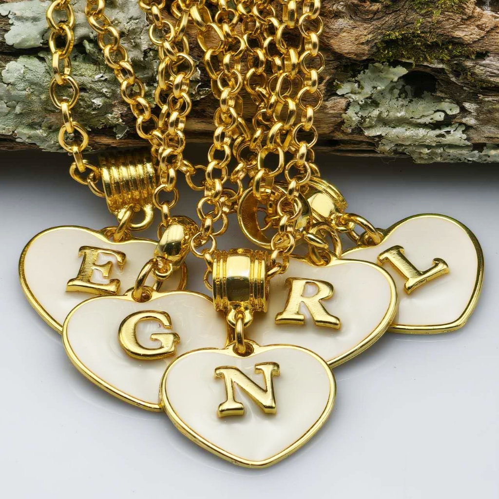 Colar moda Cordão Corrente Feminino Com Pingente Letra Do Nome do "A"até"Z" Banhado a ouro18k em Oferta na Shopee