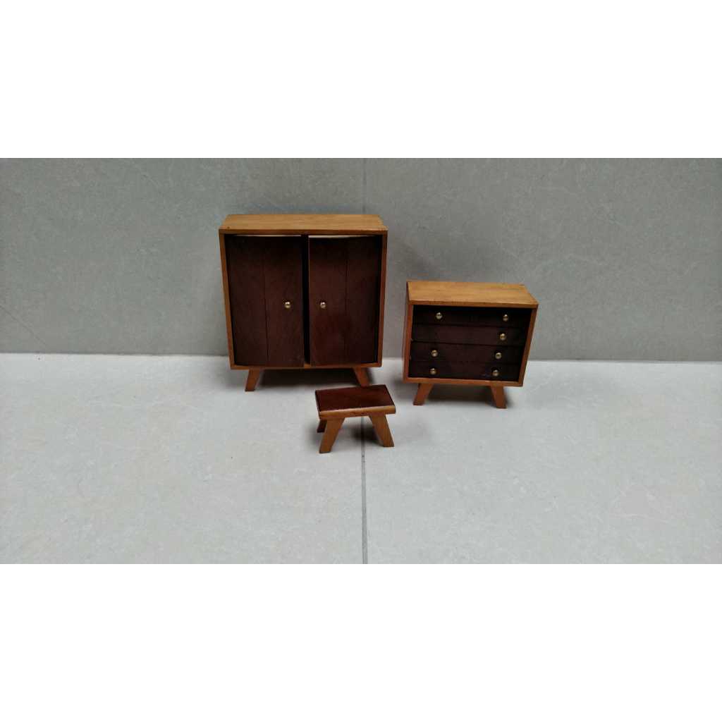 Móveis de brinquedo antigo anos 60 original boneca Susi Un505