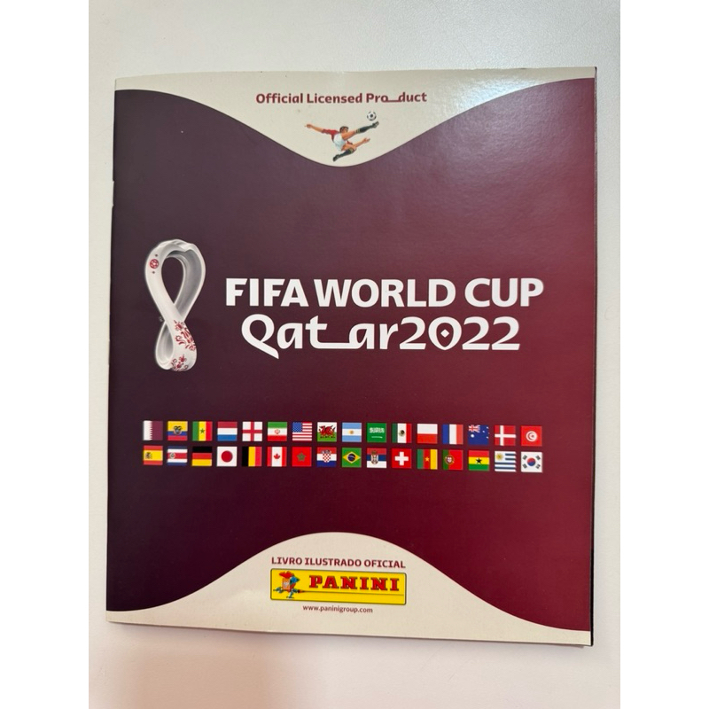 2 Álbums de figurinhas da copa de 2022 Novo. Acompanha 6 figurinhas cada um