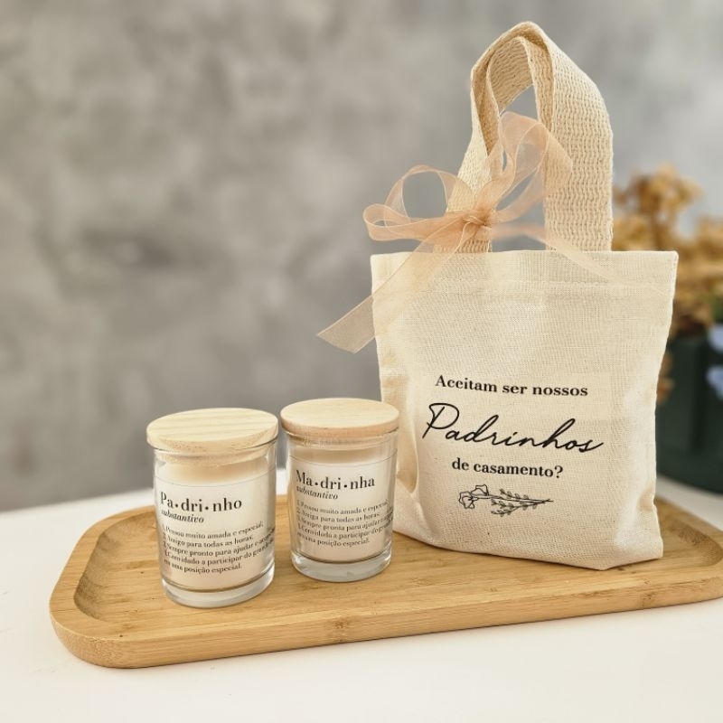 Lembrancinha Padrinhos de Casamento Kit 2 velas 70g com ecobag presente