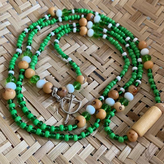 Guia de Oxóssi, Caboclo, Cabocla, fio de conta de Caboclo Umbanda e Candomblé em Oferta na Shopee