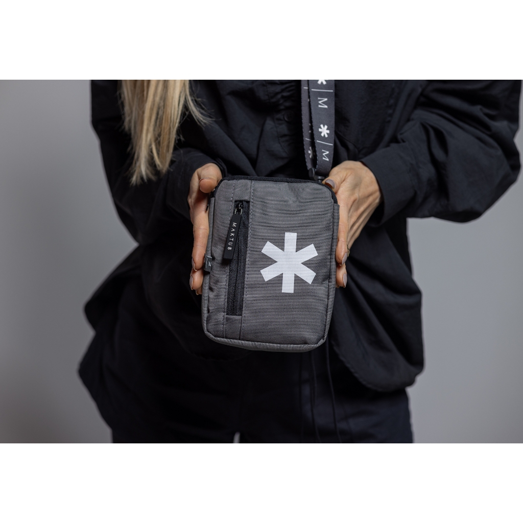 Pochete bolsa shoulder bag transversal unissex alça regulável e removivel mosquetao Maktub Flow