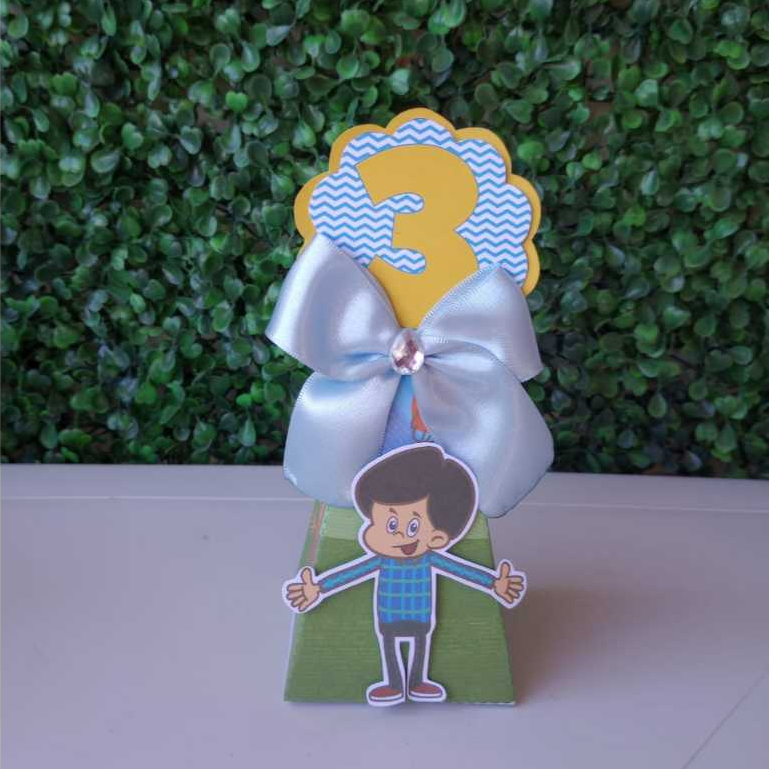 Caixa Pirâmide 3 Palavrinhas | Personalizados | Lembrancinhas | Festa infantil | Aniversário