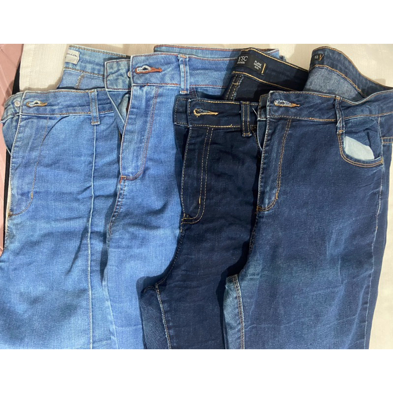 calça denim Marisa (( valor da unidade ))
