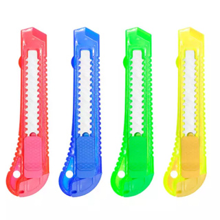 Kit c/12 Estilete Colorido Lâmina 18mm 12un - SP461 em Oferta na Shopee