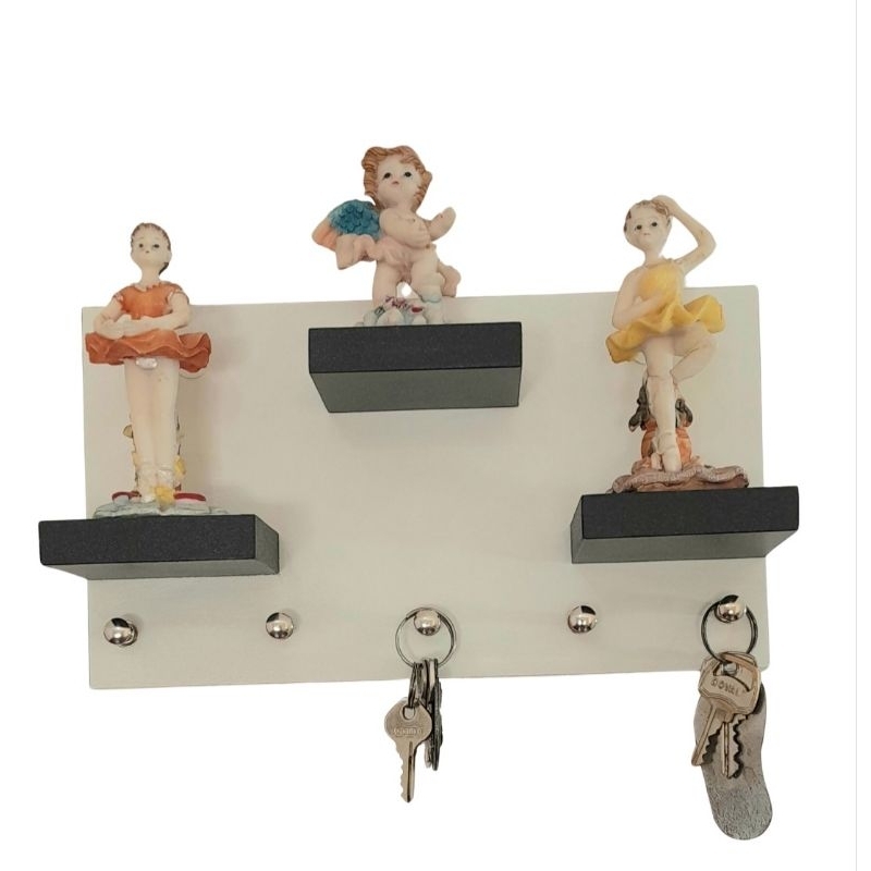 Porta Chaves de Parede Decorativo em MDF 15mm com Prateleira e Ganchos Cromados – Organizador Moderno Personalizado