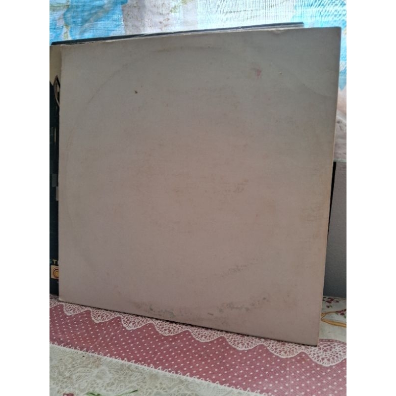 "I Am Going to Keep on Singing". Musical, Songbook, Integrity Music.