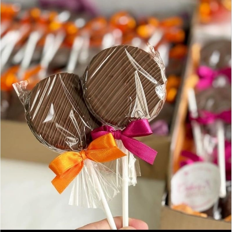 lembrança de aniversário kit 12  unidades validade de um mes