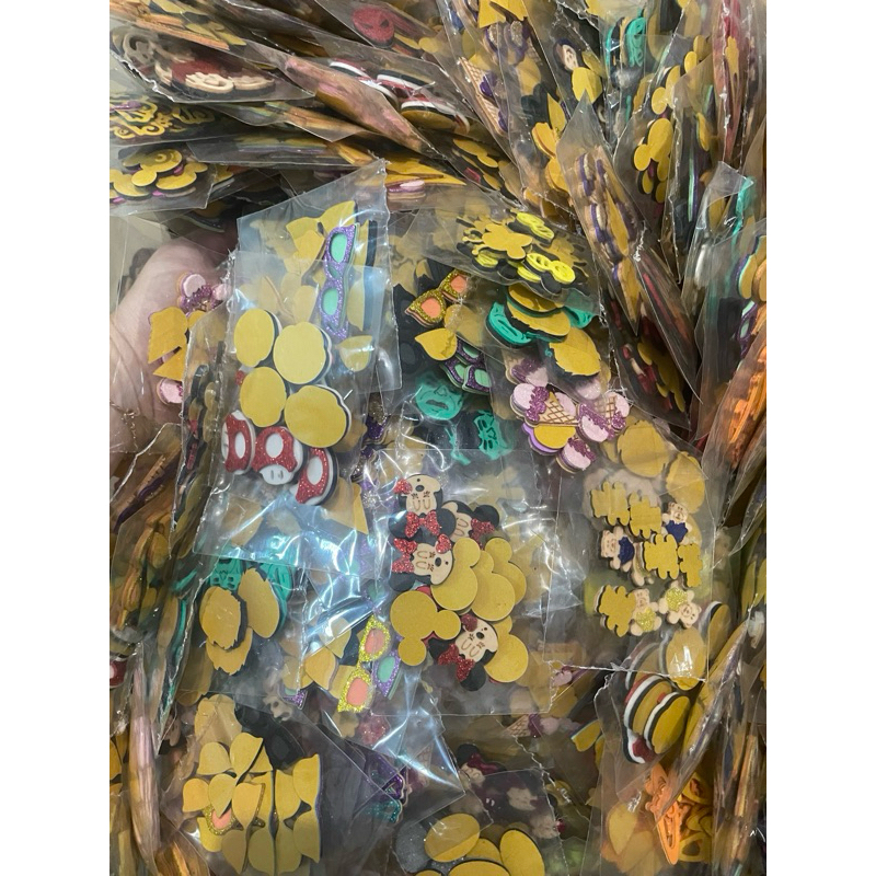 100 ADESIVOS LUXO PET SORTIDOS em Oferta na Shopee