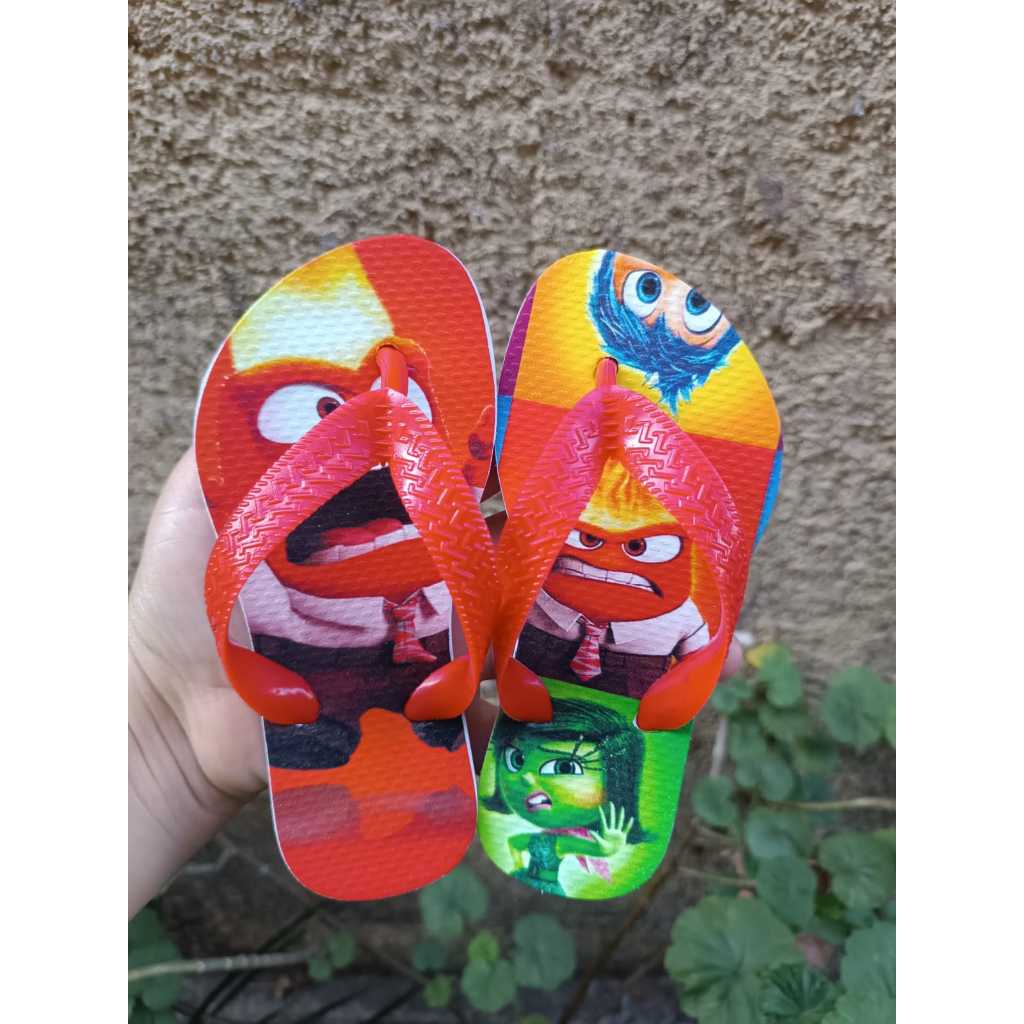 Chinelo Infantil Masculino  Menino sandalia de dedo MIckey Garfield Sonic Divertidamente Bob esponja- PROMOÇÃO