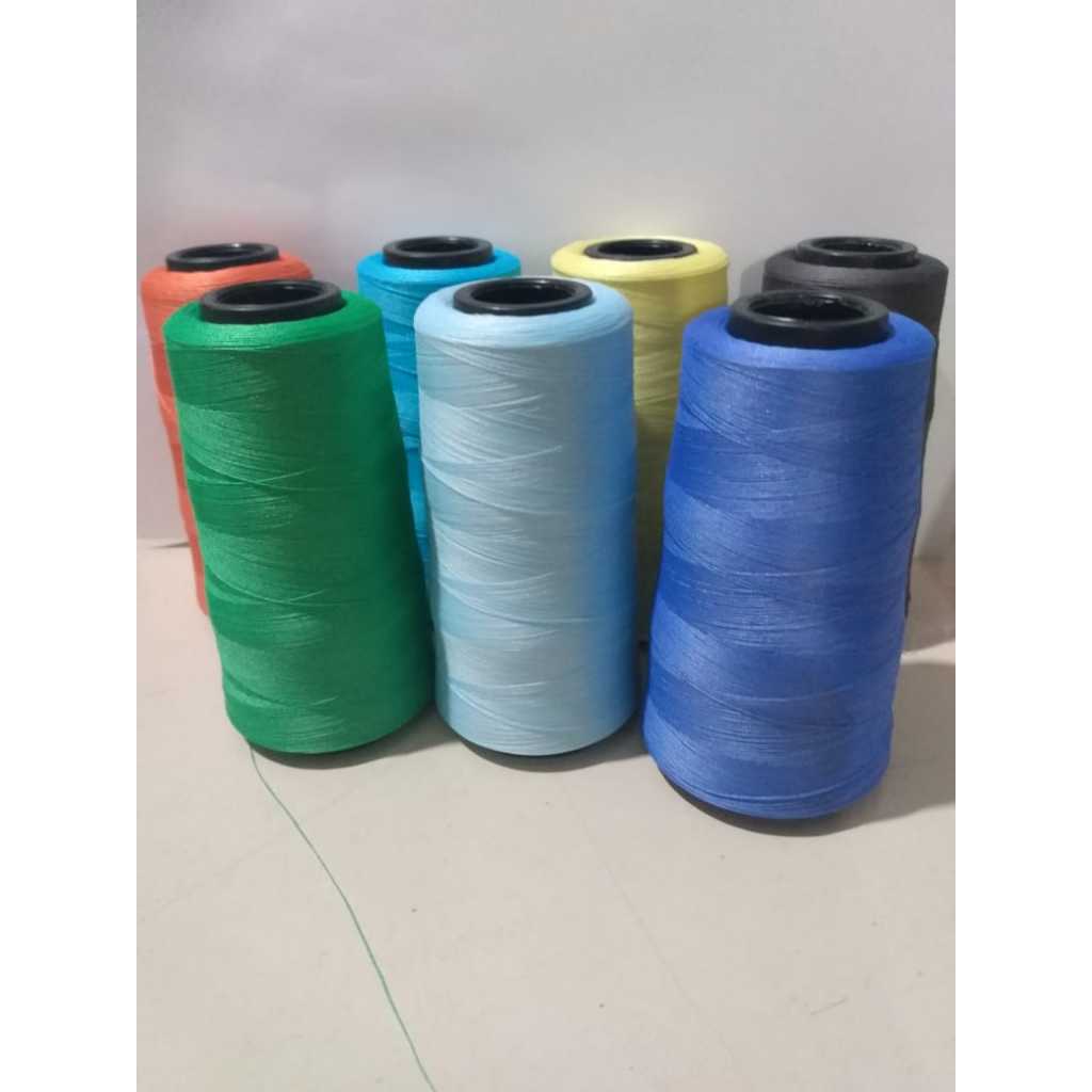 Kit Overlock Doméstica e Industrial 20 fios de 50g coloridos, cliente escolhe as cores.