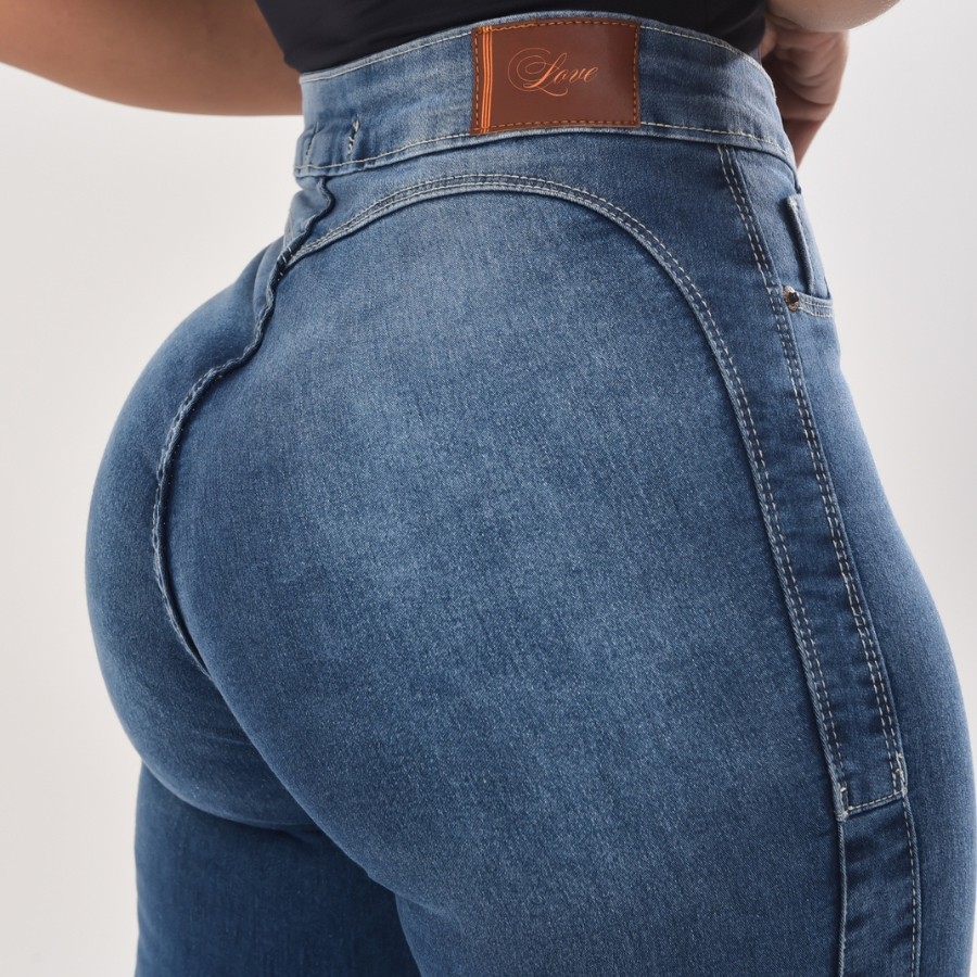 Calça Jeans Feminina Levanta Bumbum Com Lycra Cintura Alta em Oferta na Shopee