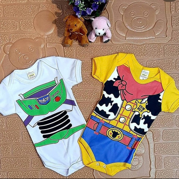 Body Bebê Woody e Buzz Lightyear Toy Story Casual Temático Fantasia Mesversário Body Gêmeos