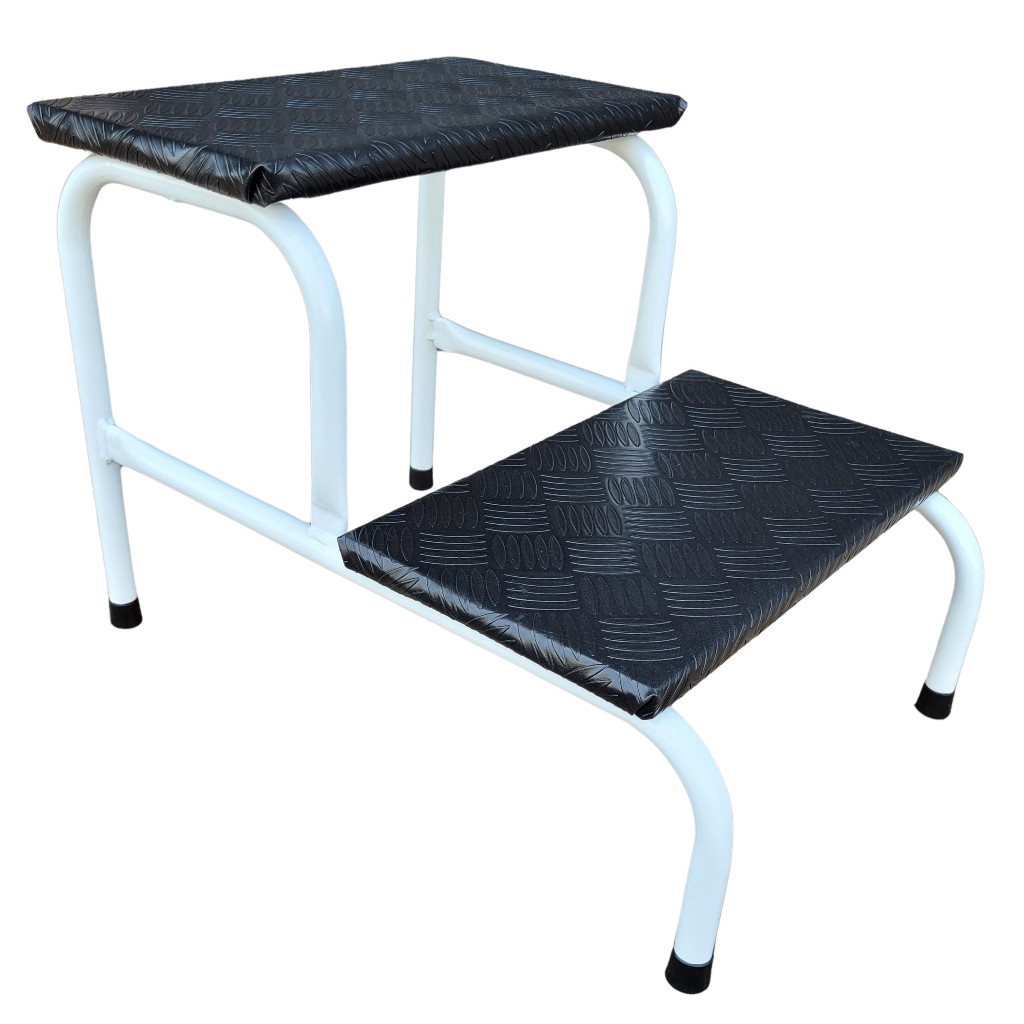 Escada Clínica de 2 Degraus Esmaltada Tubo 3/4 Com Piso em MDF Com Antiderrapante Branco