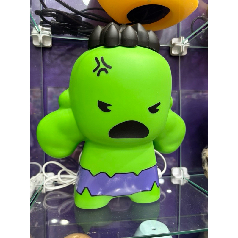 Luminária Hulk/ Mão do Hulk Luminaria temática